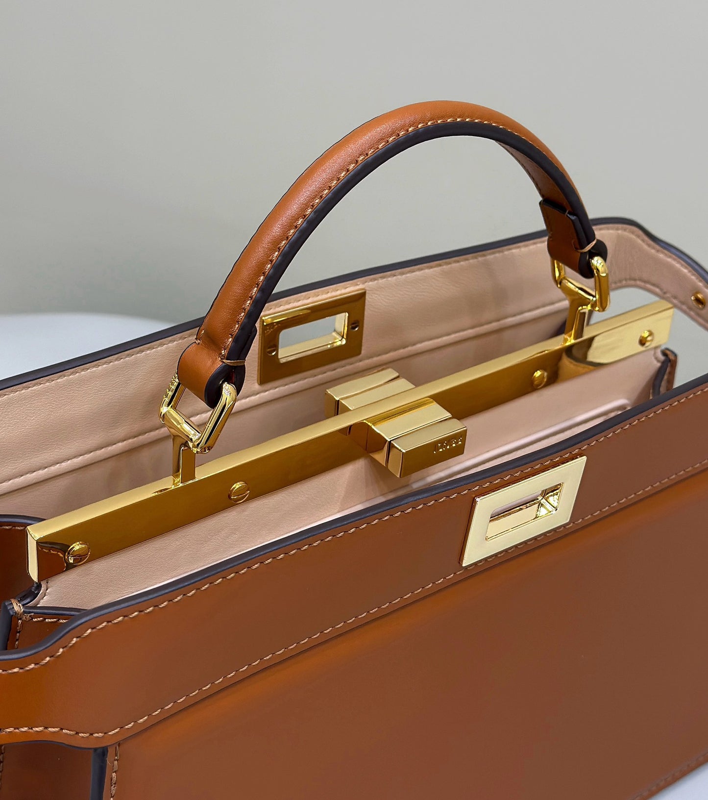 Fendi vitello king luxor