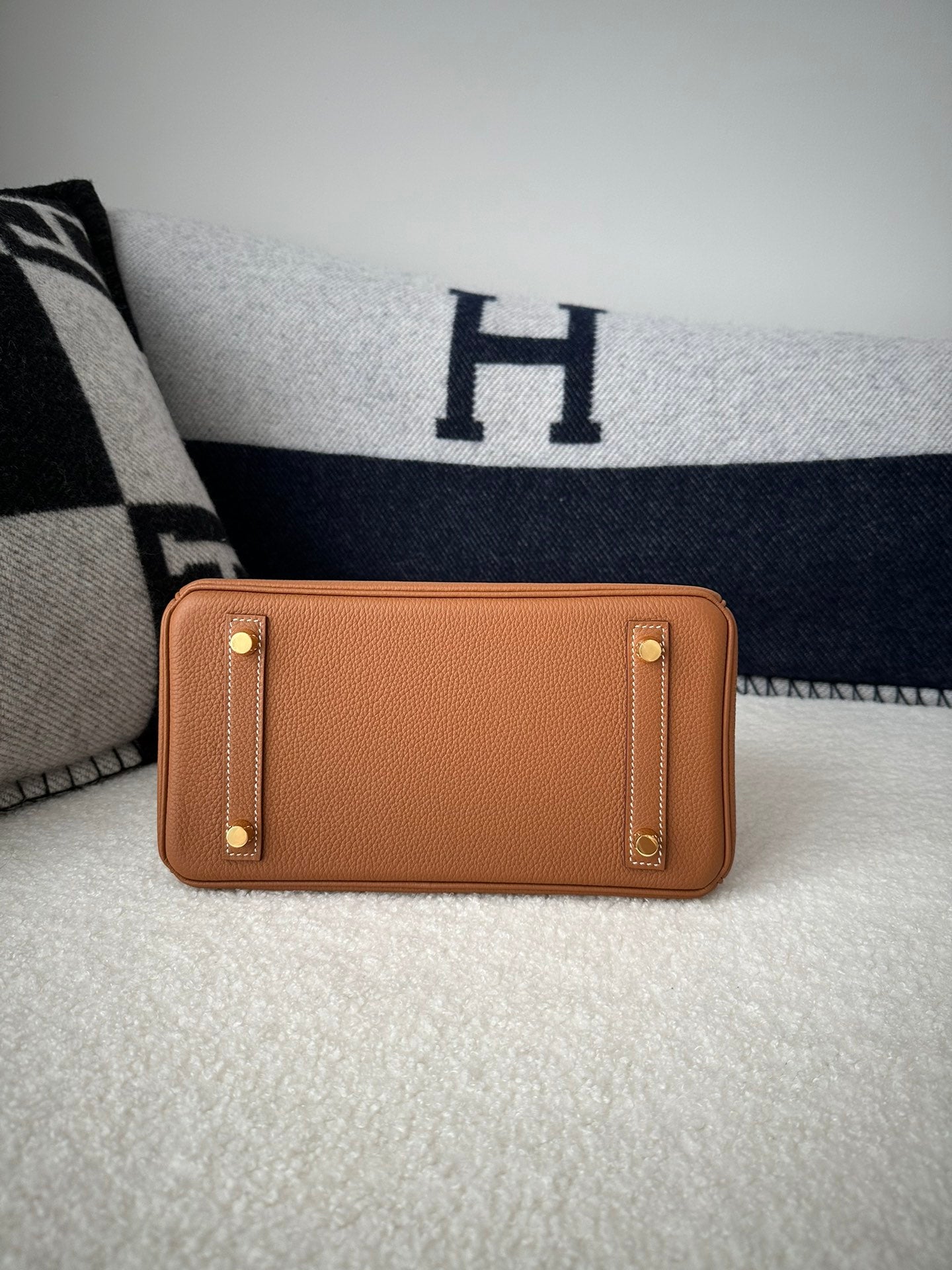 Birkin 25 togo gold hardware