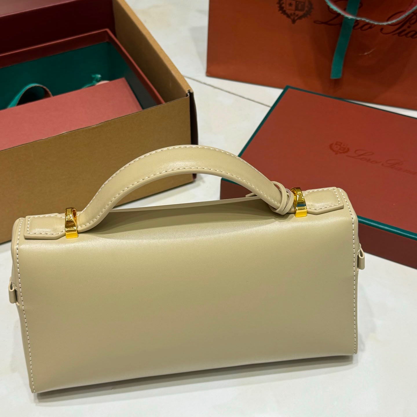 Loropiana